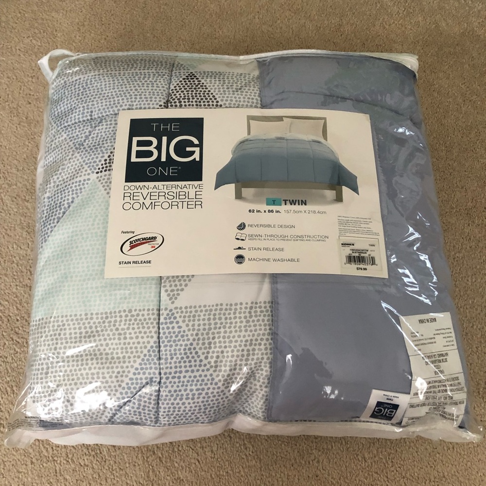 Kohls Twin Reversible Comforter